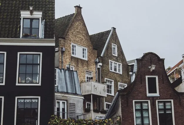 De Impact van Huizenleegstand in Amsterdam op de Huurprijs van Appartementen
