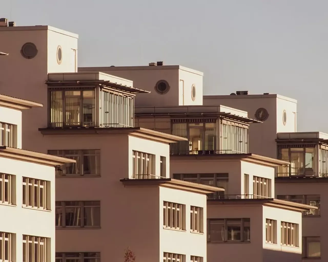 Влиянието на чуждестранните инвестиции на пазара на недвижими имоти в България върху цените на наемите на апартаменти