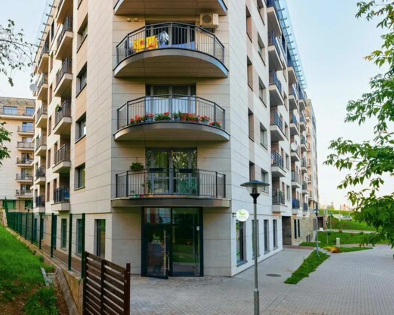 Какво да внимавате като чужденец, когато купувате имот в България