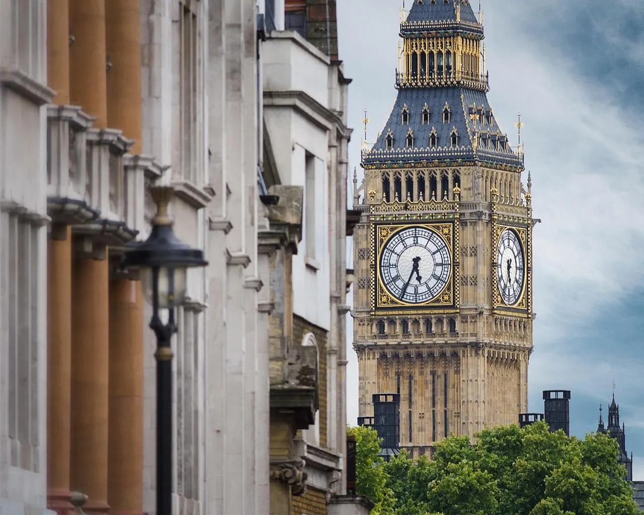 Náklady na bydlení ve Velké Británii rostou: Co to znamená pro nájemníky