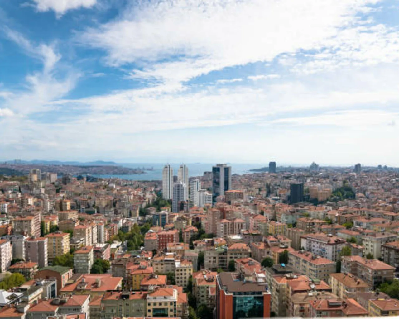 Büyük Emlak Şirketlerinin İstanbul'da Daire Satışı ve Kiralamaya Olan İlgisi