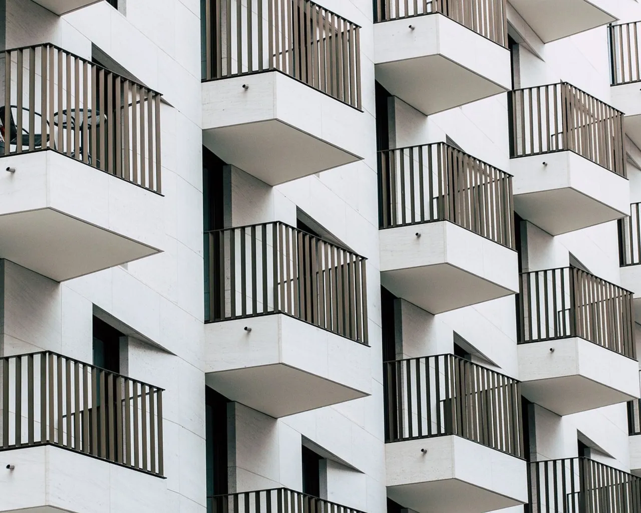 Утицај Животног Стандарда на Тржиште Станова у Србији