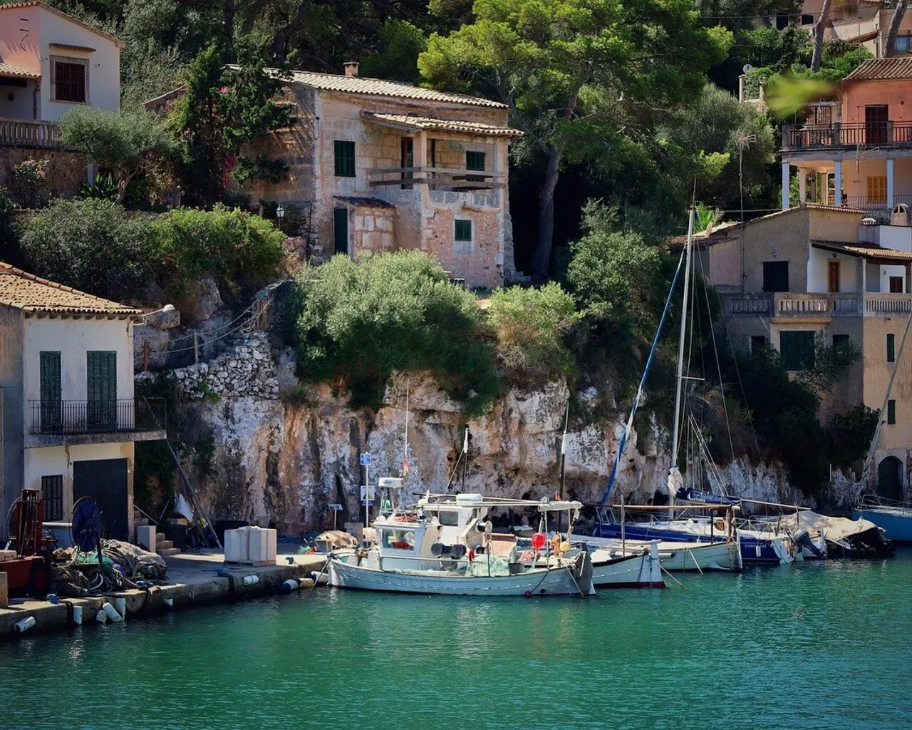 La influencia de la compra de una segunda vivienda por parte de extranjeros en el mercado de apartamentos en las ciudades turísticas españolas