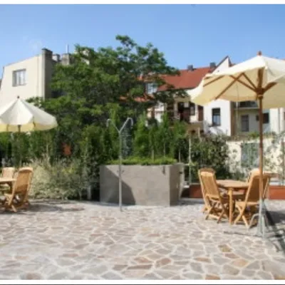 House and surroundings